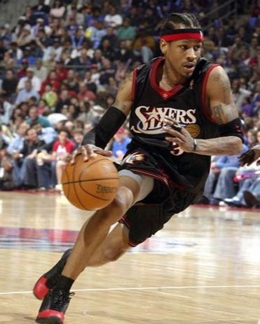 19岁212天，麦利是纽卡队史第二年轻在英超单场传射的球员（年仅19岁212天，麦利成纽卡史上英超单场传射第二年轻球员）