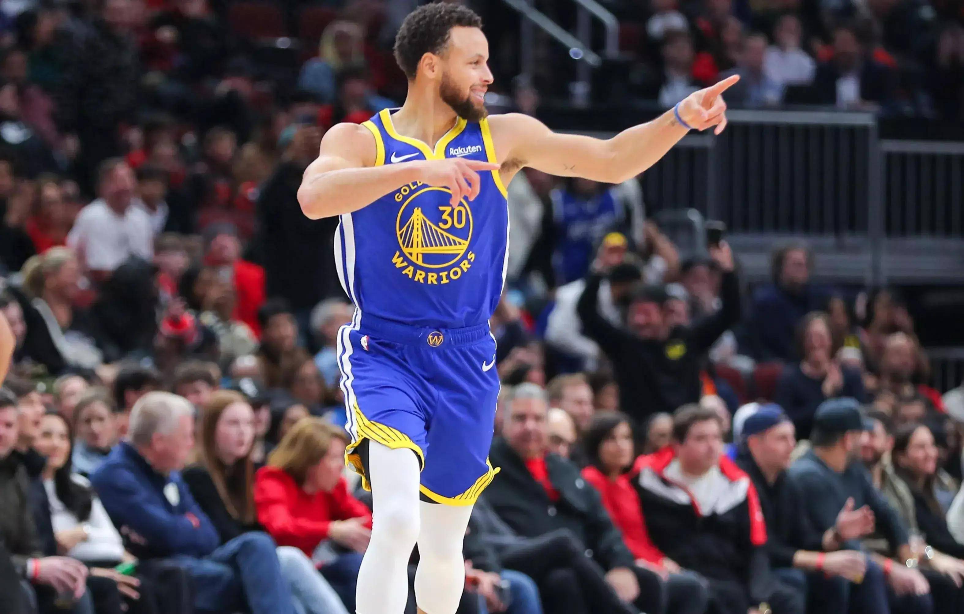 巴萨vs法兰克福：亚马尔、莱万、拉菲尼亚首发，特狮替补（巴萨对阵法兰克福：亚马尔、莱万、拉菲尼亚先发，特尔施特根替补）