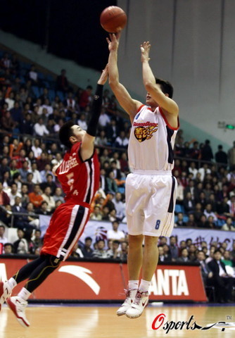 巴尔泰萨吉：本来没想罚任意球，但科拉迪教练鼓励我去罚（巴尔泰萨吉：起初不打算主罚任意球，科拉迪教练鼓励我站出来）