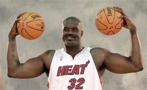 英超战报：桑切斯屡献神扑，切尔西0-0闷平伯恩茅斯（英超战况：桑切斯多次化解险情，切尔西与伯恩茅斯0-0握手言和）