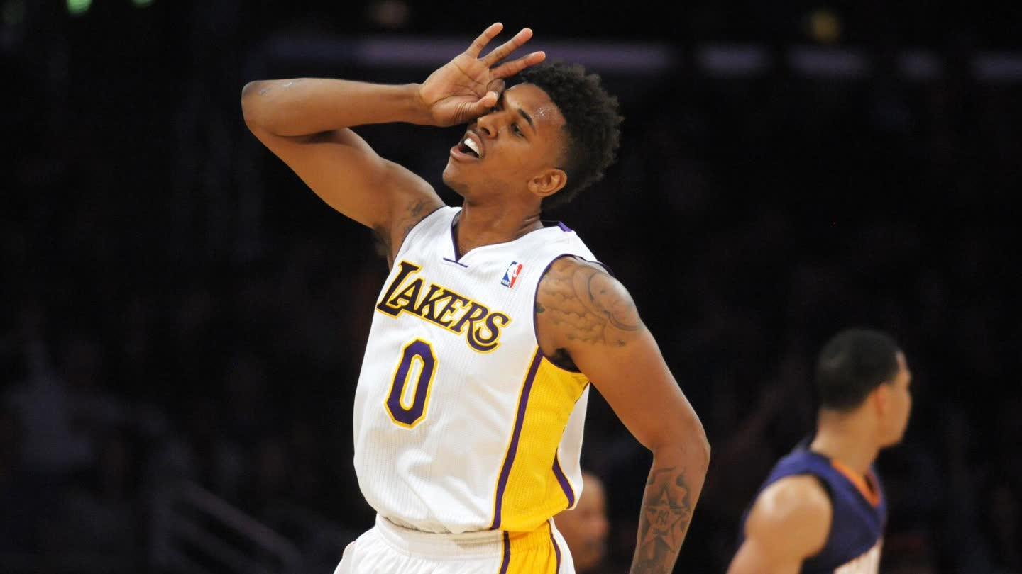 基耶利尼：相信伊尔迪兹会留队很多年；DV9受伤不会影响引援（基耶利尼：坚信伊尔迪兹会长期留队，DV9受伤不影响引援计划）