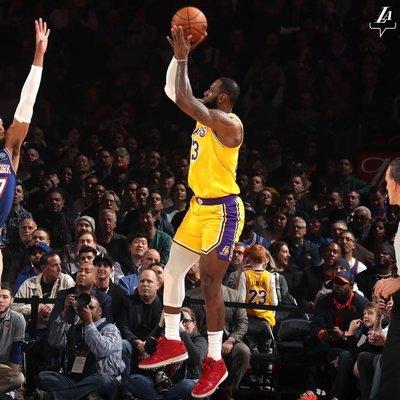 意甲第14轮观赛指南：佛罗伦萨力求首胜，比萨帕尔马保级对决（意甲第14轮看点：佛罗伦萨冲首胜，比萨与帕尔马上演保级生死战）