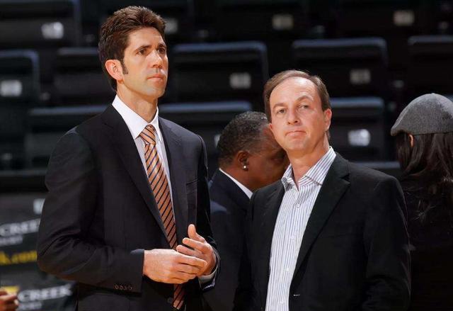 CBA球员表现回顾：辽宁男篮精彩集锦,（辽宁男篮高光回放：CBA球员赛场亮点汇总）