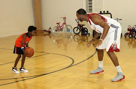 因支持巴勒斯坦被美因茨解约，艾尔-加齐最终判决胜诉获赔（因声援巴勒斯坦遭美因茨解约，艾尔-加齐最终判决胜诉并获赔偿）